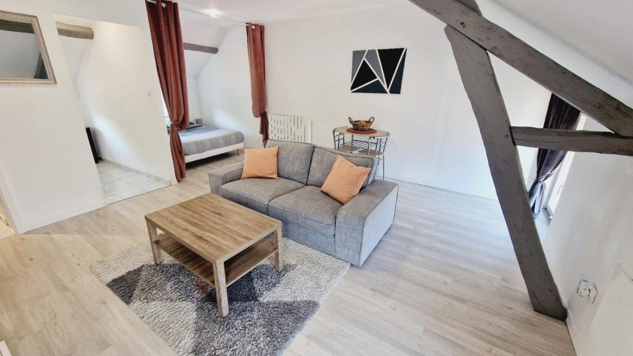 J.Mo Home - Louvroil - Calme - Ideal Couple - Deplacement Pro Exterior photo